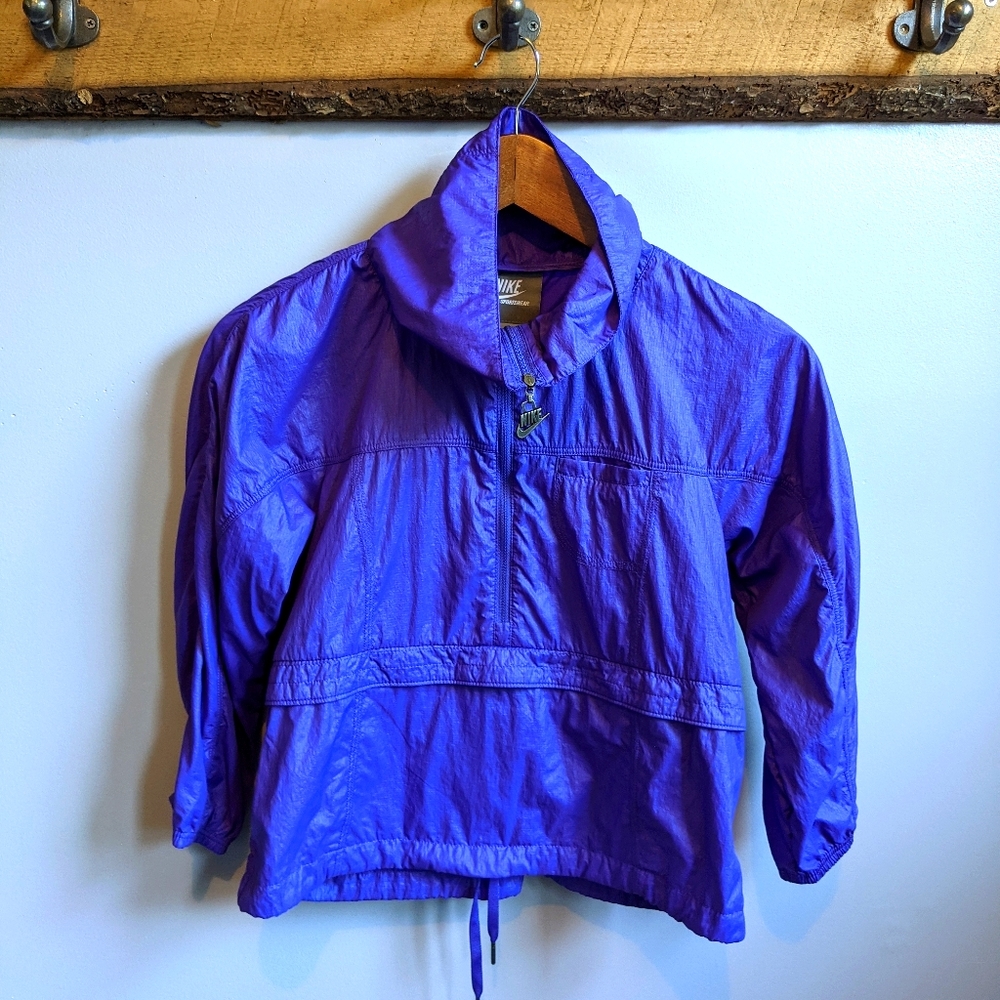 Nike cowl neck Windbreaker.